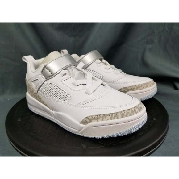Jordan Spizike Low (PS) Sneakers White Size 13c NEW IN BOX! - Picture 10 of 11